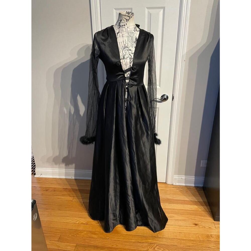 Vintage Tuxedo Satin Train Sheer Feathers Evening Formal Cover Shawl Gown Prom